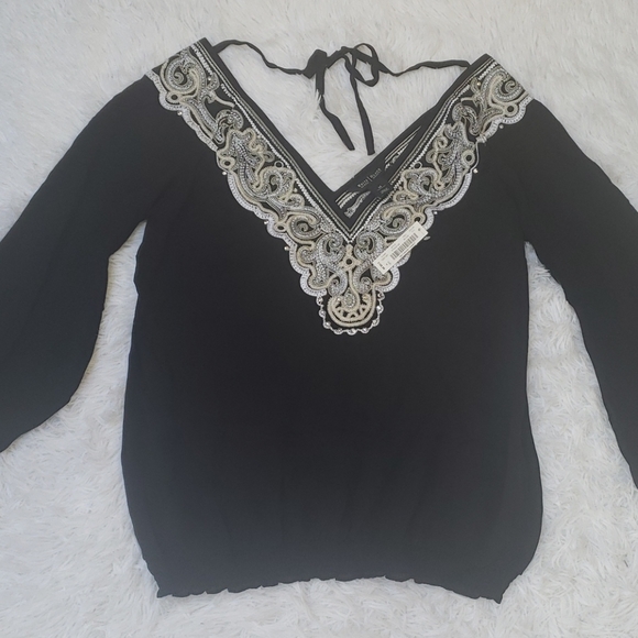 White House Black Market Silk Peasant blouse - Picture 2 of 11